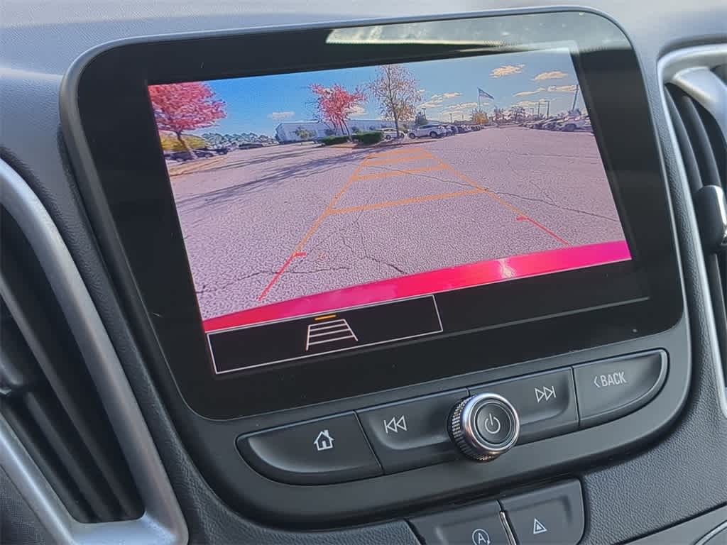 Thumbnail: 2023 Chevrolet Malibu - 28