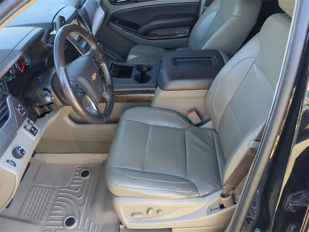 Thumbnail: 2017 Chevrolet Tahoe - 17