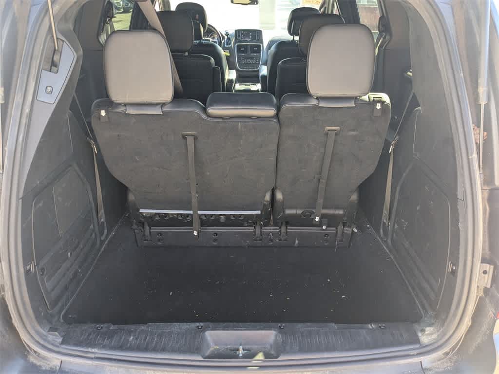 Thumbnail: 2016 Dodge Grand Caravan - 32