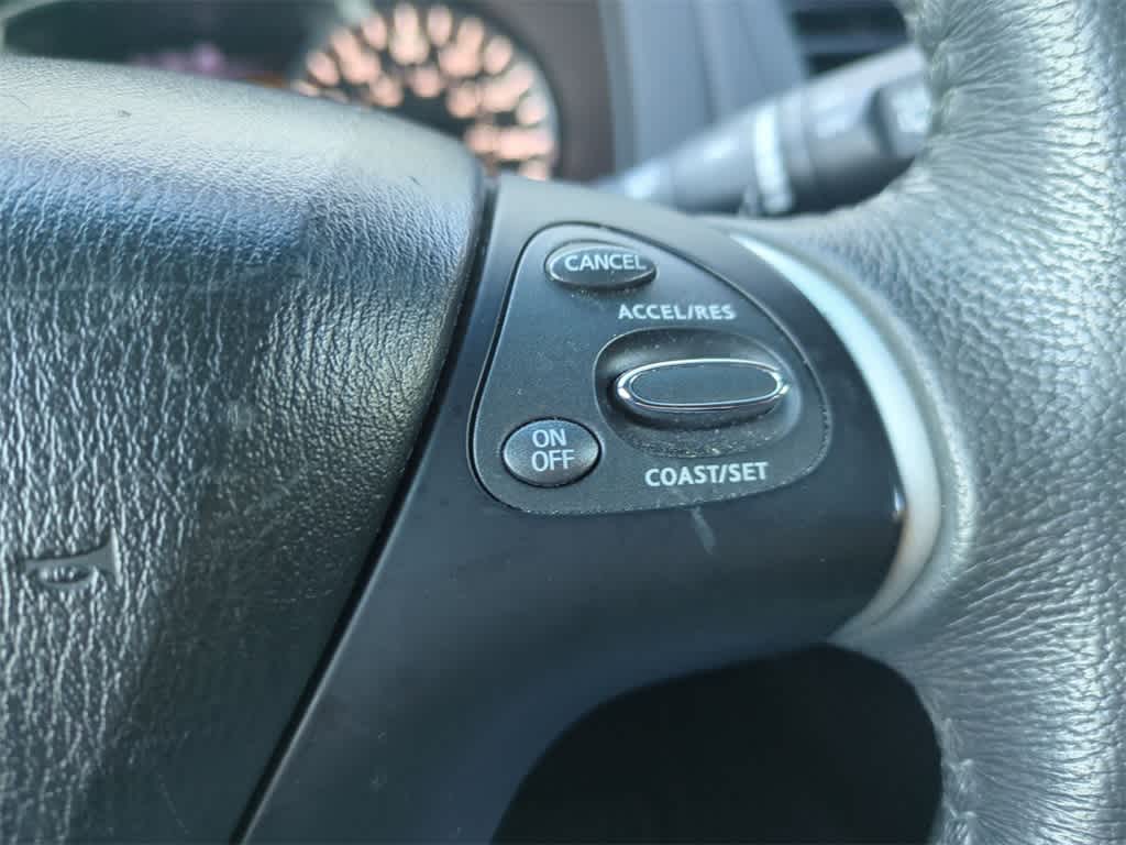 Thumbnail: 2017 Nissan Pathfinder - 25