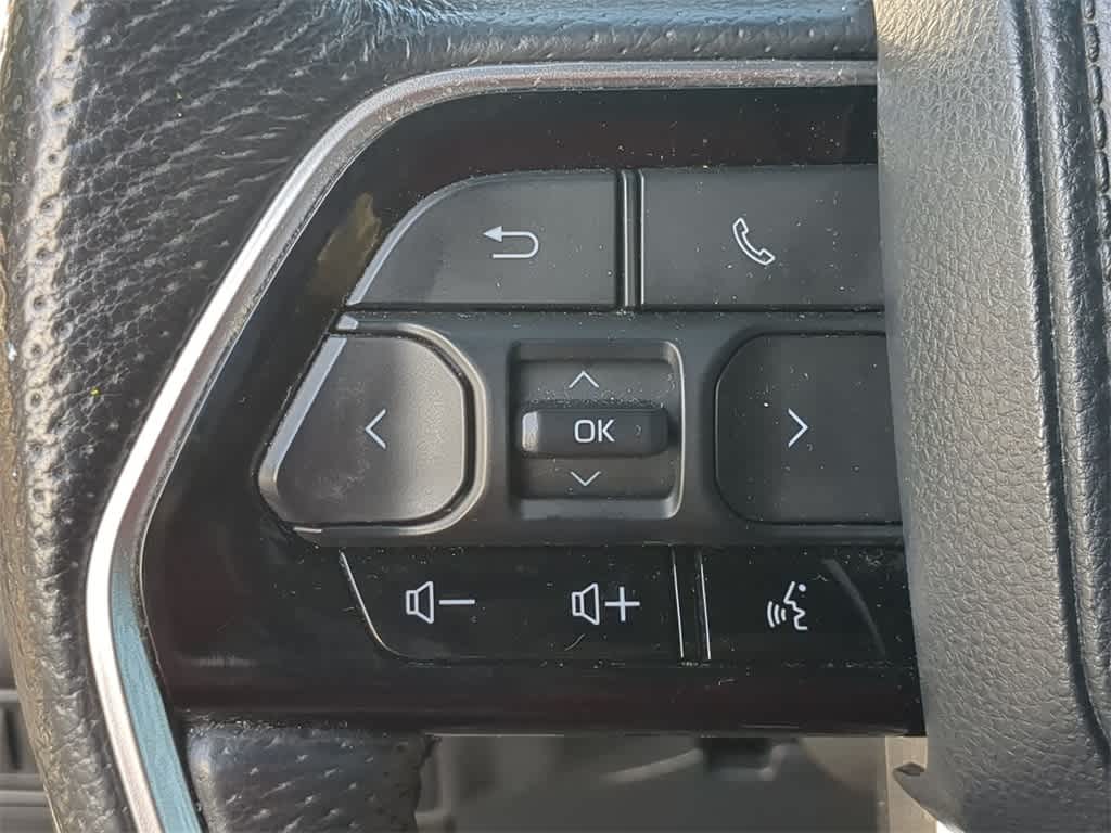 Thumbnail: 2022 Toyota Tundra - 24