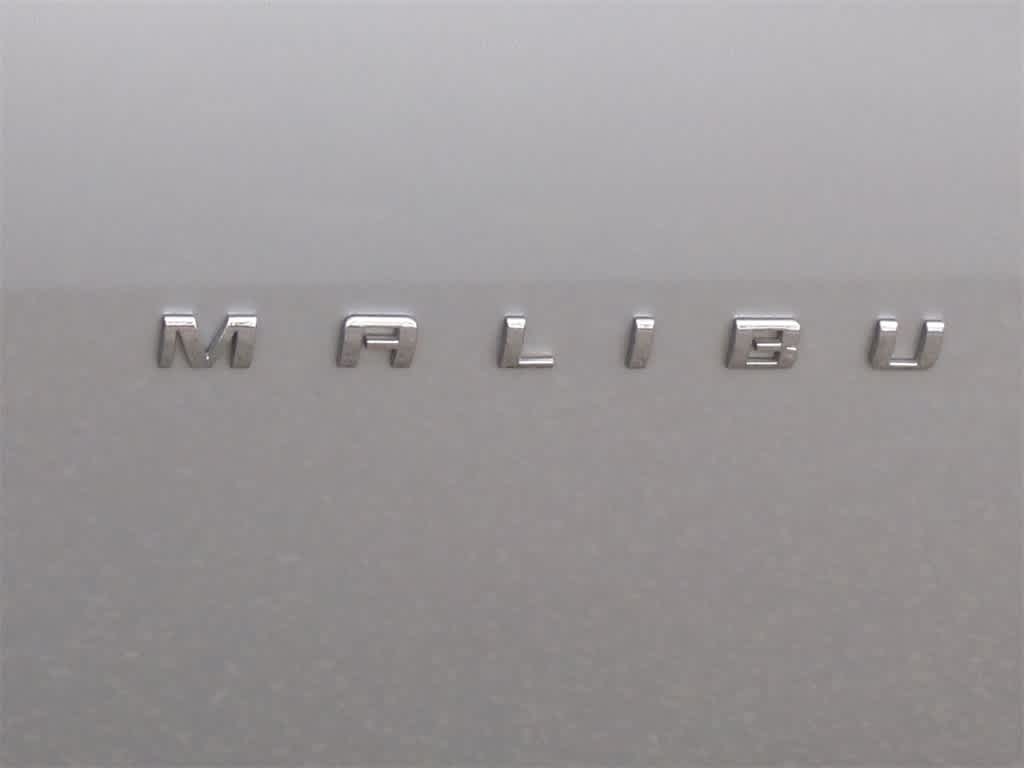 Thumbnail: 2022 Chevrolet Malibu - 12