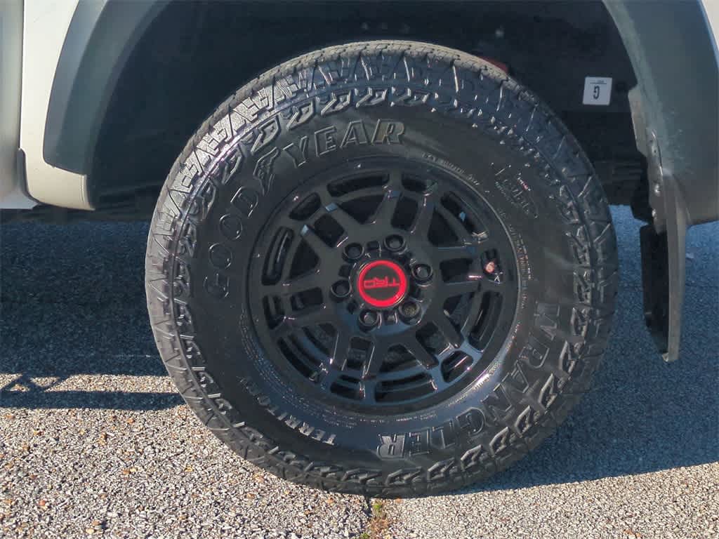 Thumbnail: 2022 Toyota Tacoma - 14