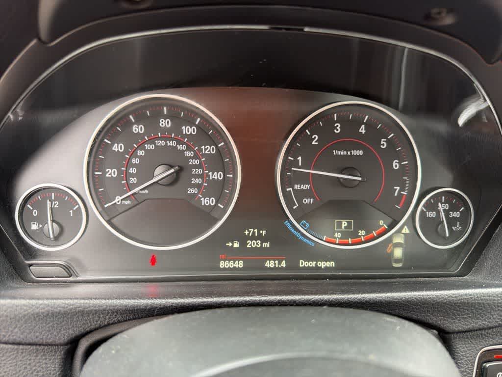 Thumbnail: 2017 BMW 3 Series - 12