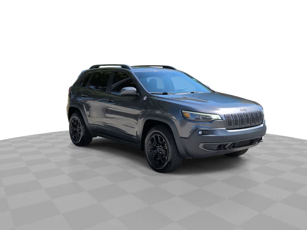 Thumbnail: 2019 Jeep Cherokee - 2