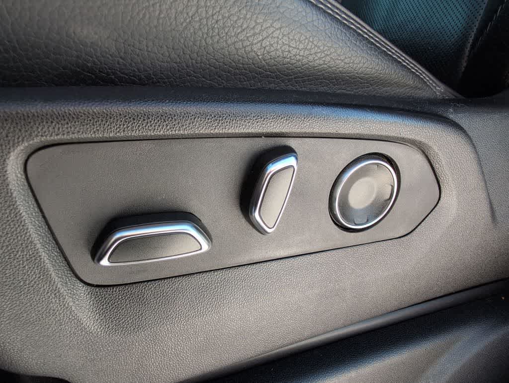 Thumbnail: 2021 GMC Yukon - 18