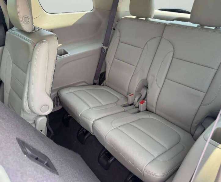 Thumbnail: 2017 GMC Acadia - 9