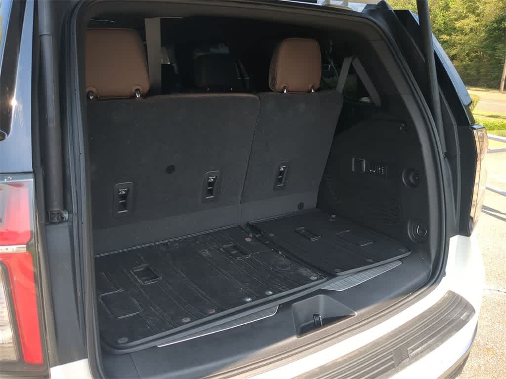 Thumbnail: 2021 Chevrolet Tahoe - 32