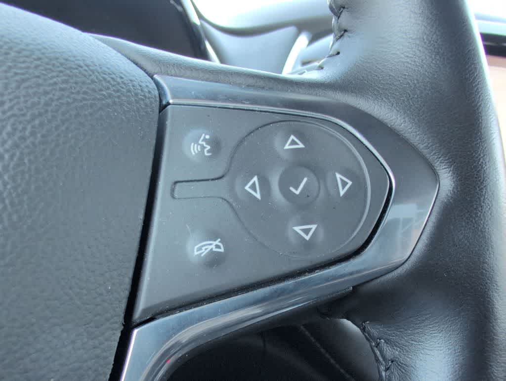 Thumbnail: 2022 Chevrolet Traverse - 26