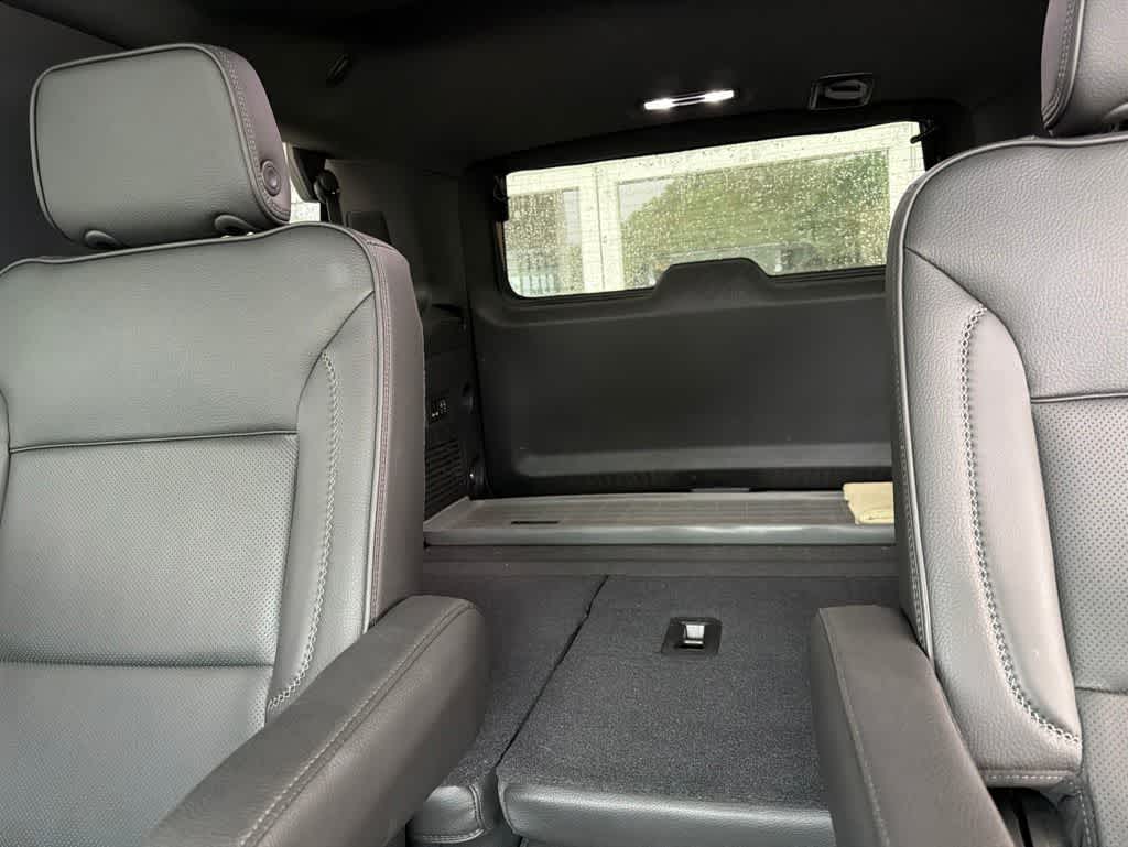 Thumbnail: 2021 GMC Yukon - 28