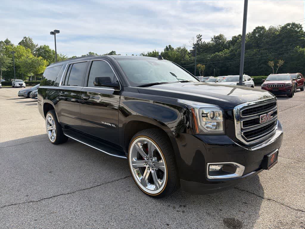 Thumbnail: 2020 GMC Yukon XL - 13