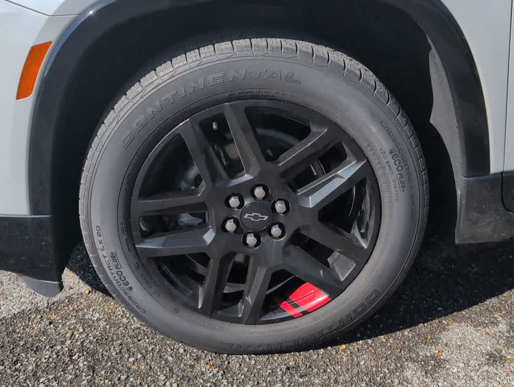 Thumbnail: 2022 Chevrolet Traverse - 13