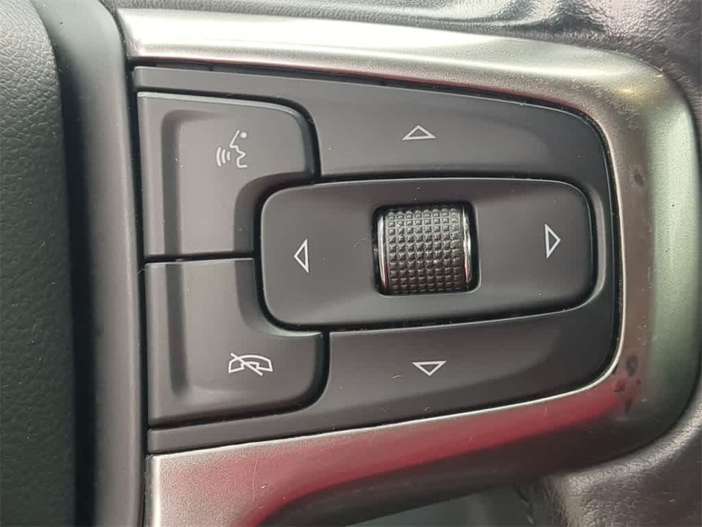 Thumbnail: 2021 Chevrolet Silverado 1500 - 24