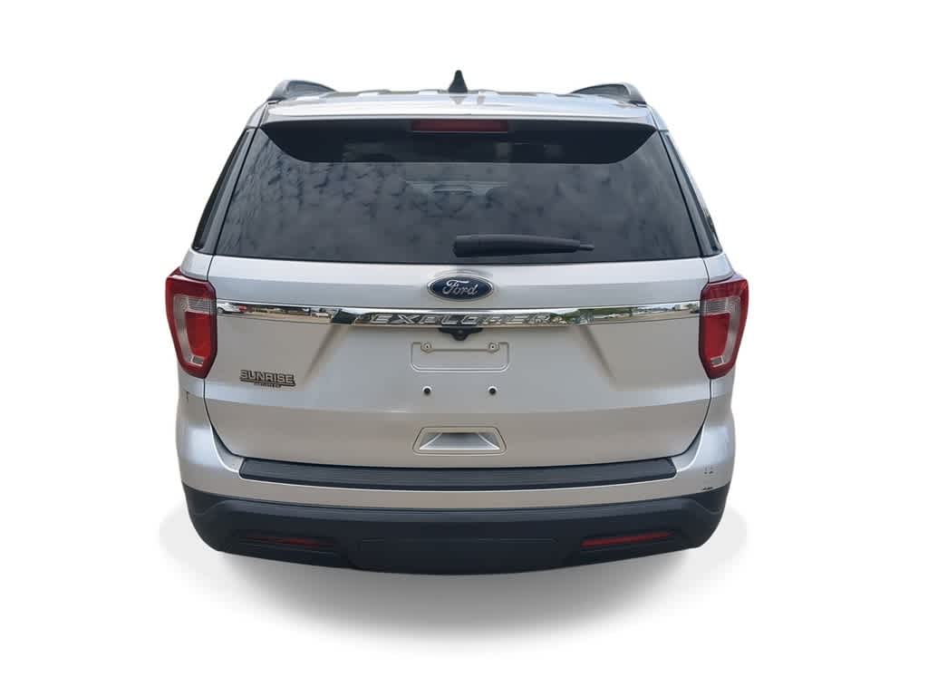 Thumbnail: 2018 Ford Explorer - 7