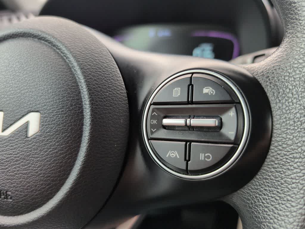 Thumbnail: 2023 Kia Soul - 24