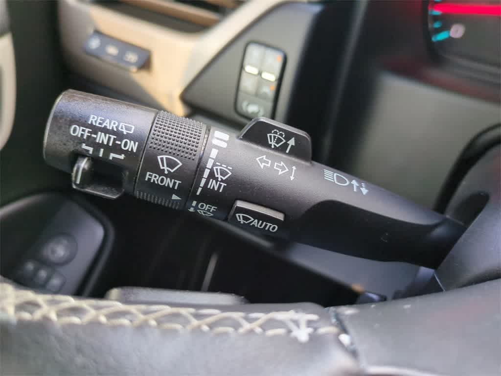 Thumbnail: 2019 GMC Yukon - 28