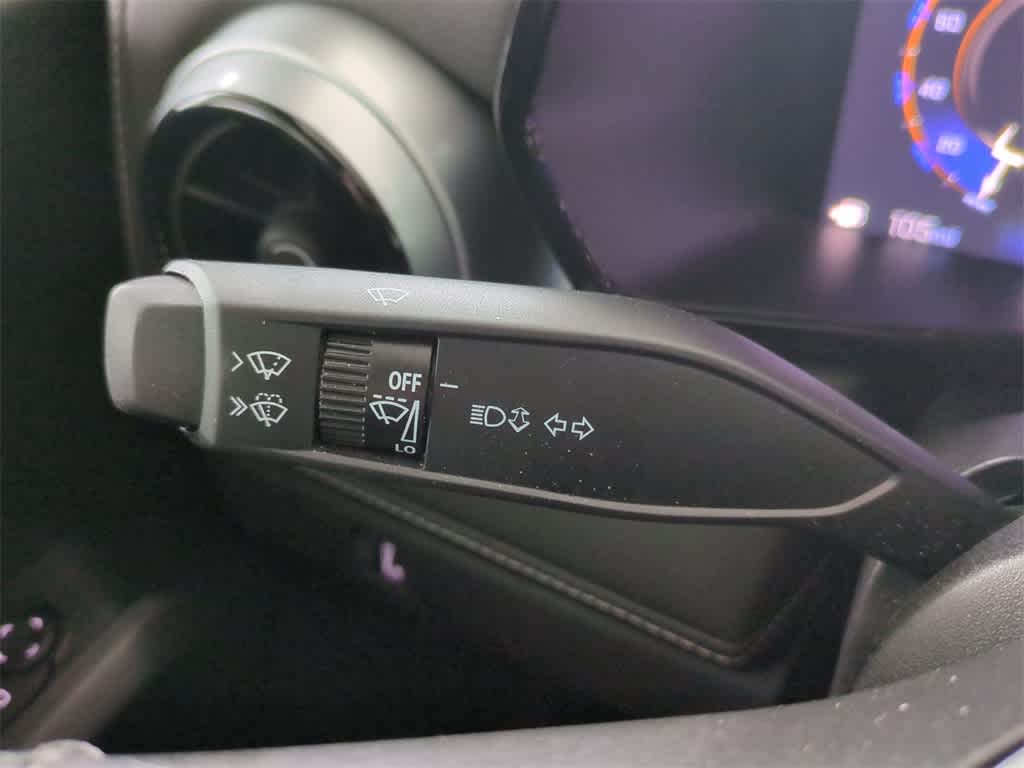 Thumbnail: 2024 Chevrolet Colorado - 26