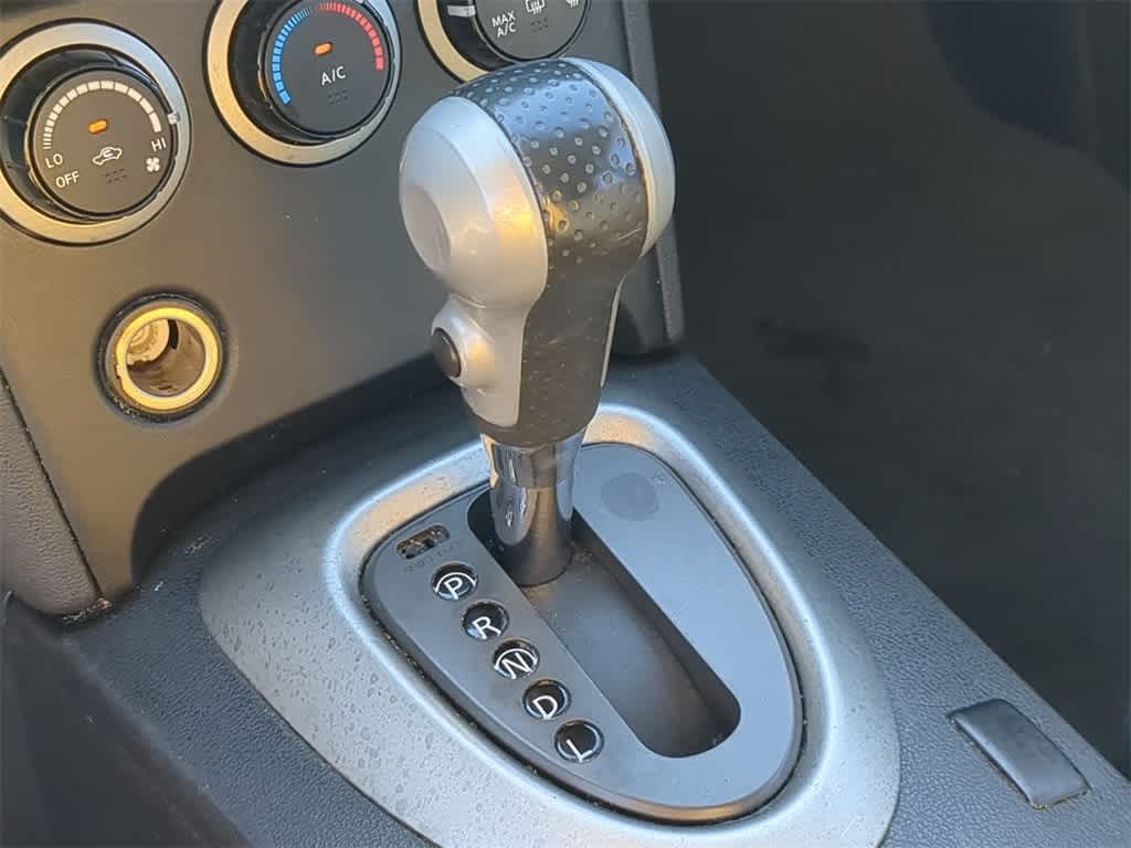 Thumbnail: 2013 Nissan Rogue - 27