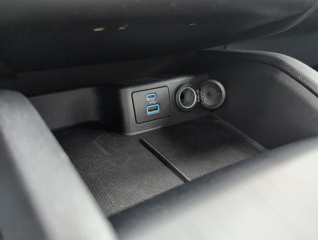 Thumbnail: 2023 Ford Escape - 30