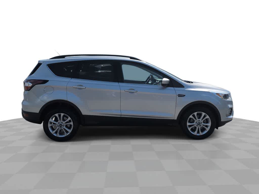 Thumbnail: 2018 Ford Escape - 8