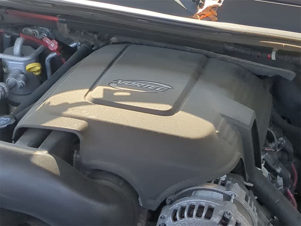 Thumbnail: 2007 Chevrolet Tahoe - 15