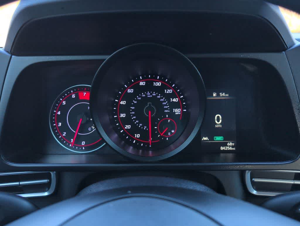 Thumbnail: 2022 Hyundai Elantra - 32