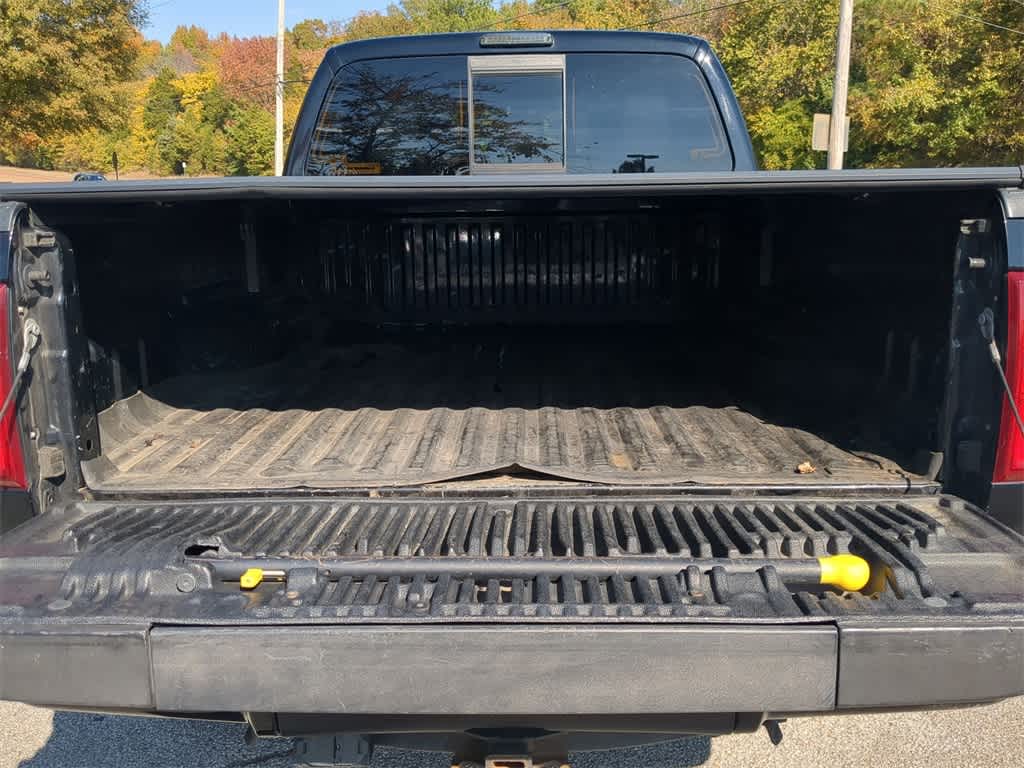 Thumbnail: 2016 Ford F-250 - 32