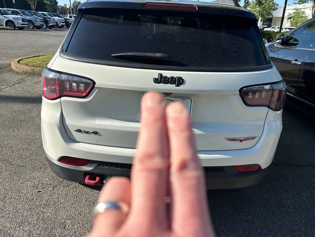 Thumbnail: 2020 Jeep Compass - 16