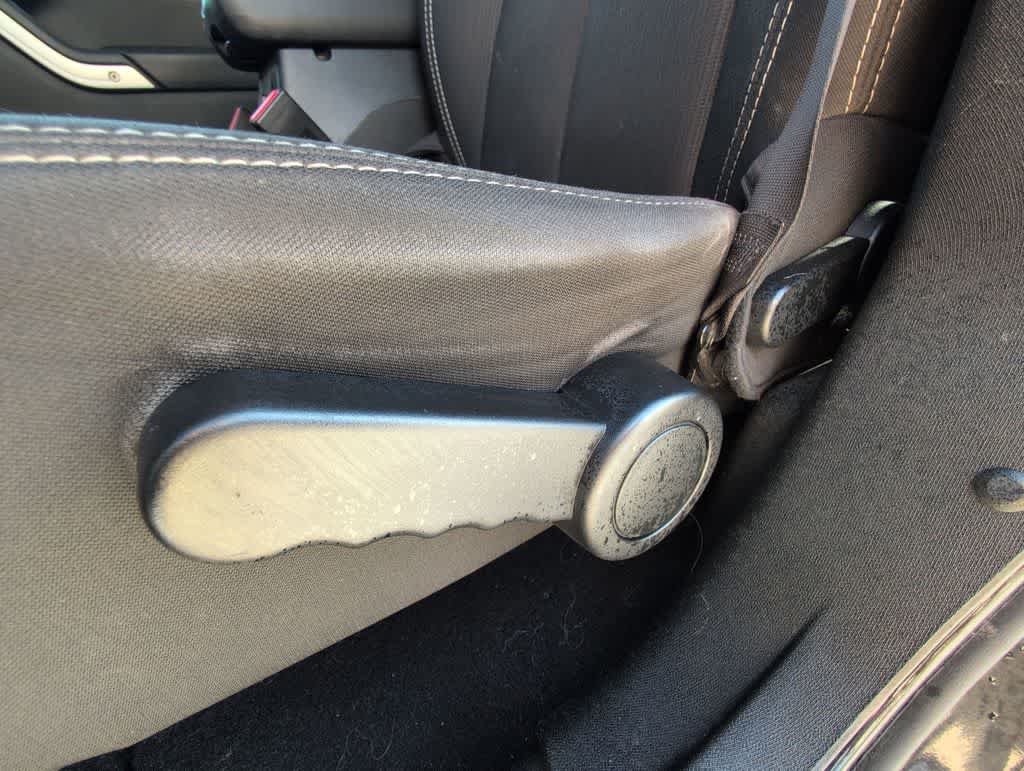 Thumbnail: 2017 Jeep Wrangler - 18