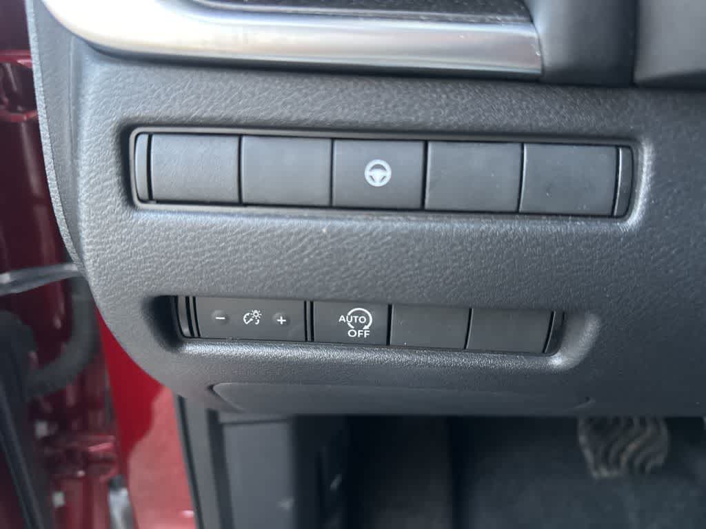 Thumbnail: 2023 Nissan Rogue - 18