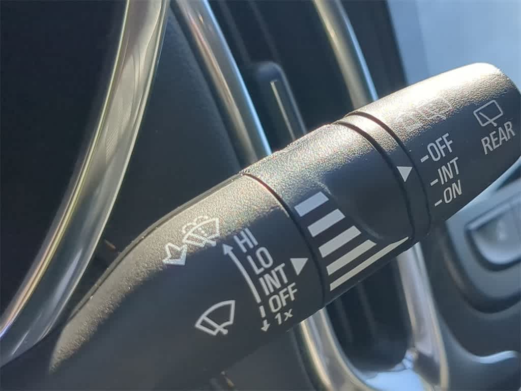 Thumbnail: 2021 Chevrolet Equinox - 25