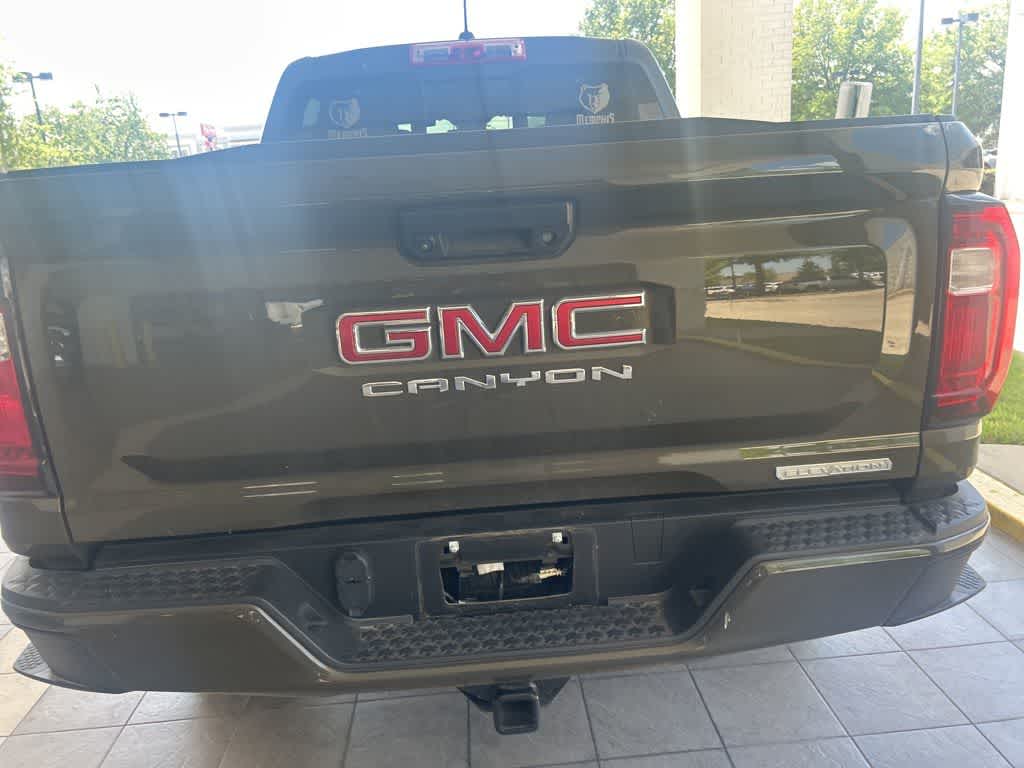 Thumbnail: 2023 GMC Canyon - 10