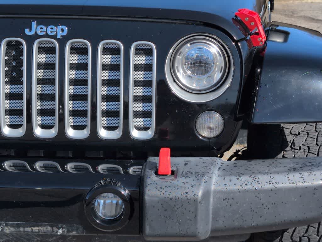 Thumbnail: 2017 Jeep Wrangler - 11