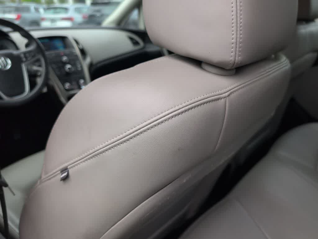 Thumbnail: 2013 Buick Verano - 19