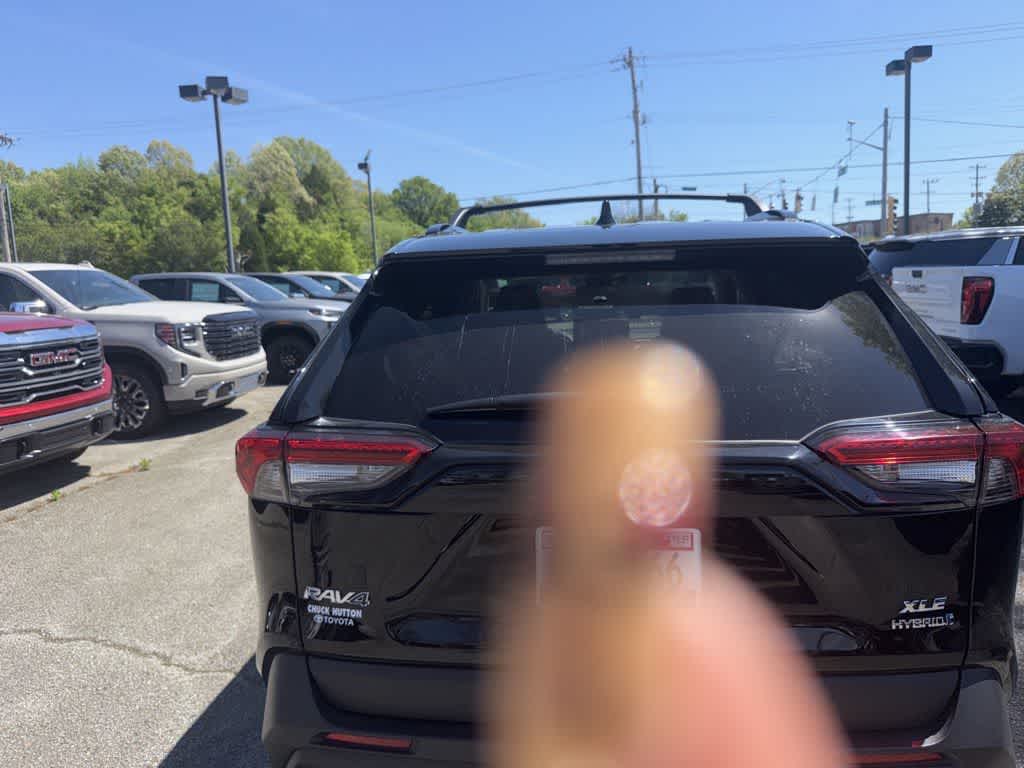 Thumbnail: 2024 Toyota RAV4 - 17