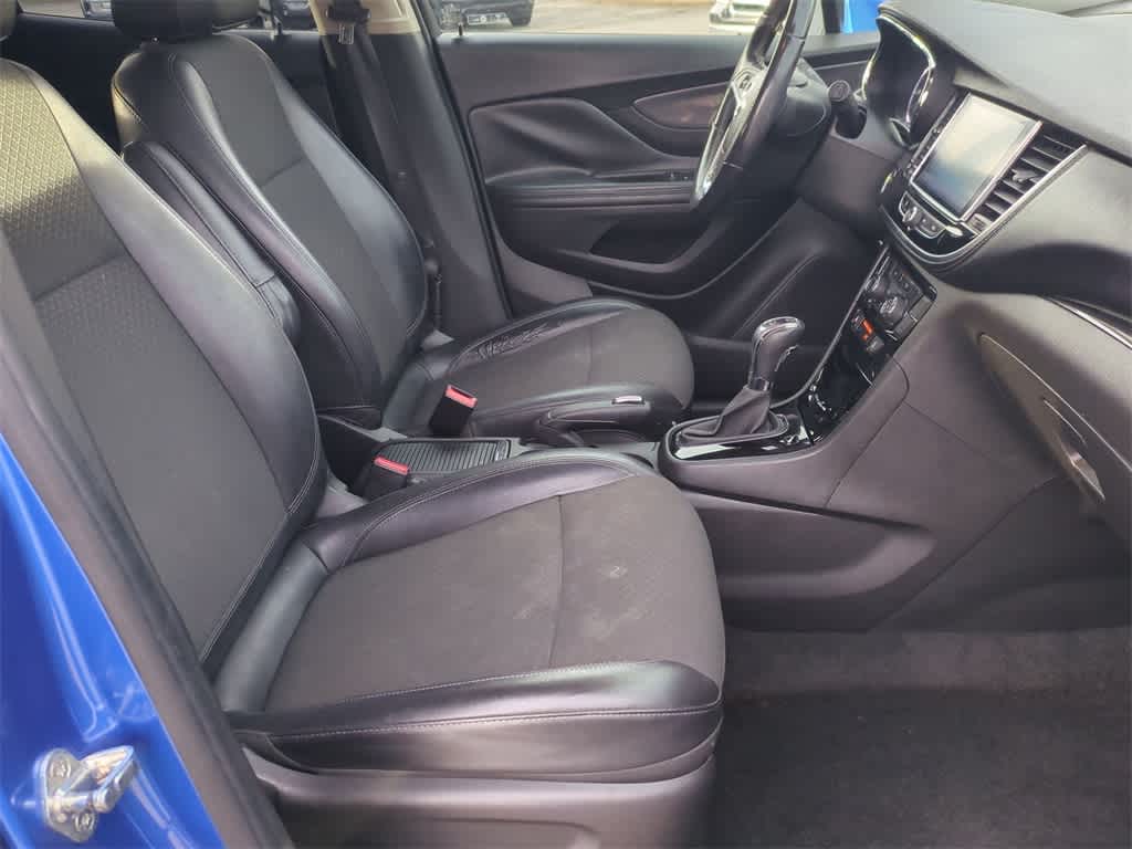 Thumbnail: 2018 Buick Encore - 22