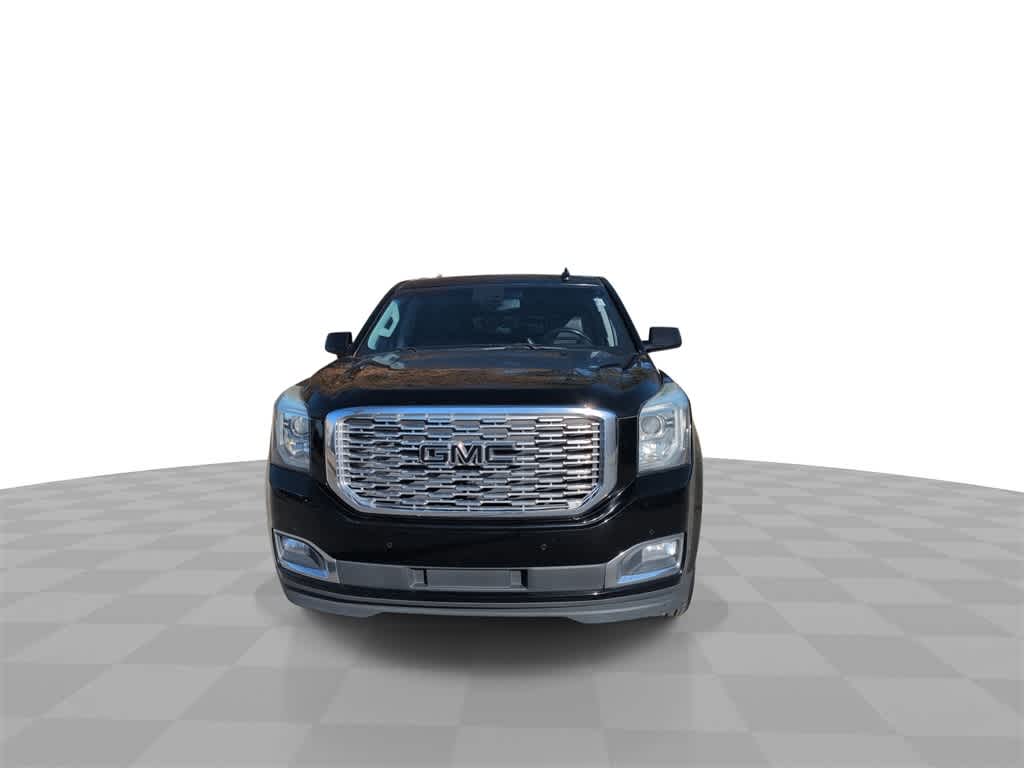 Thumbnail: 2019 GMC Yukon XL - 3