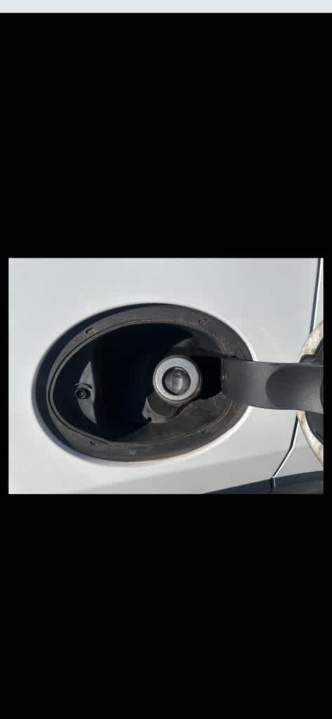 Thumbnail: 2021 Jeep Cherokee - 13