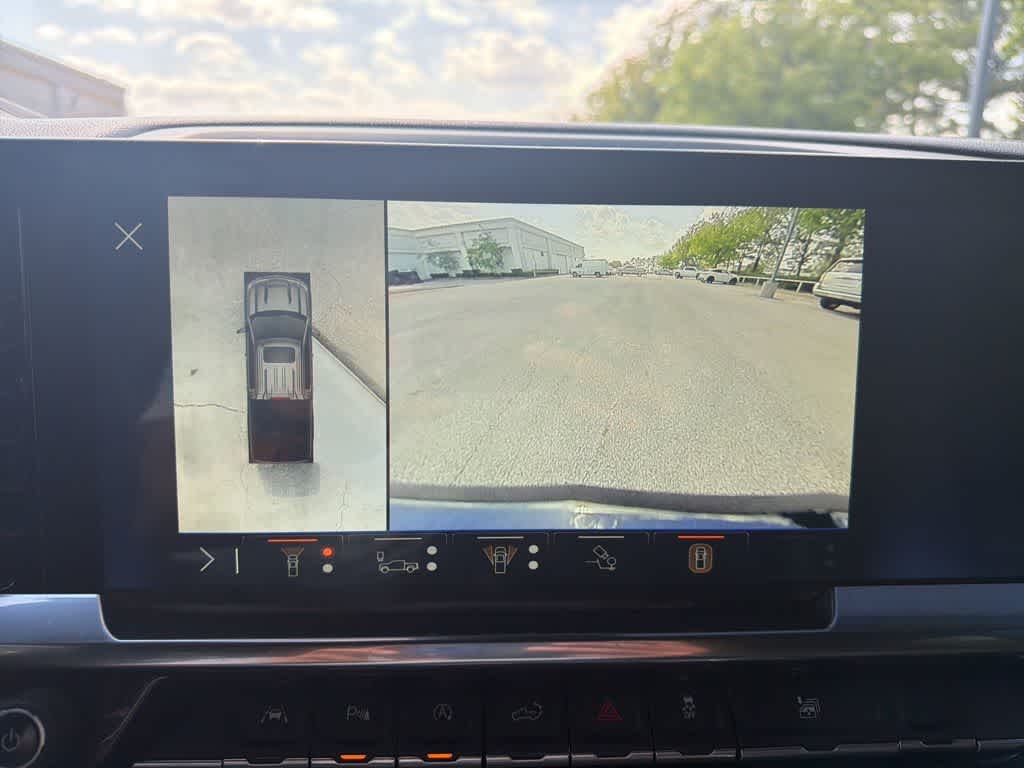 Thumbnail: 2024 Chevrolet Silverado 1500 - 21