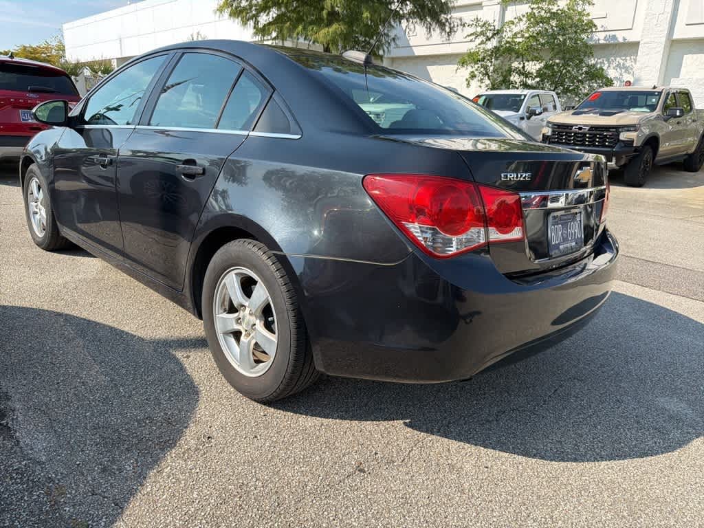 Thumbnail: 2016 Chevrolet Cruze - 8