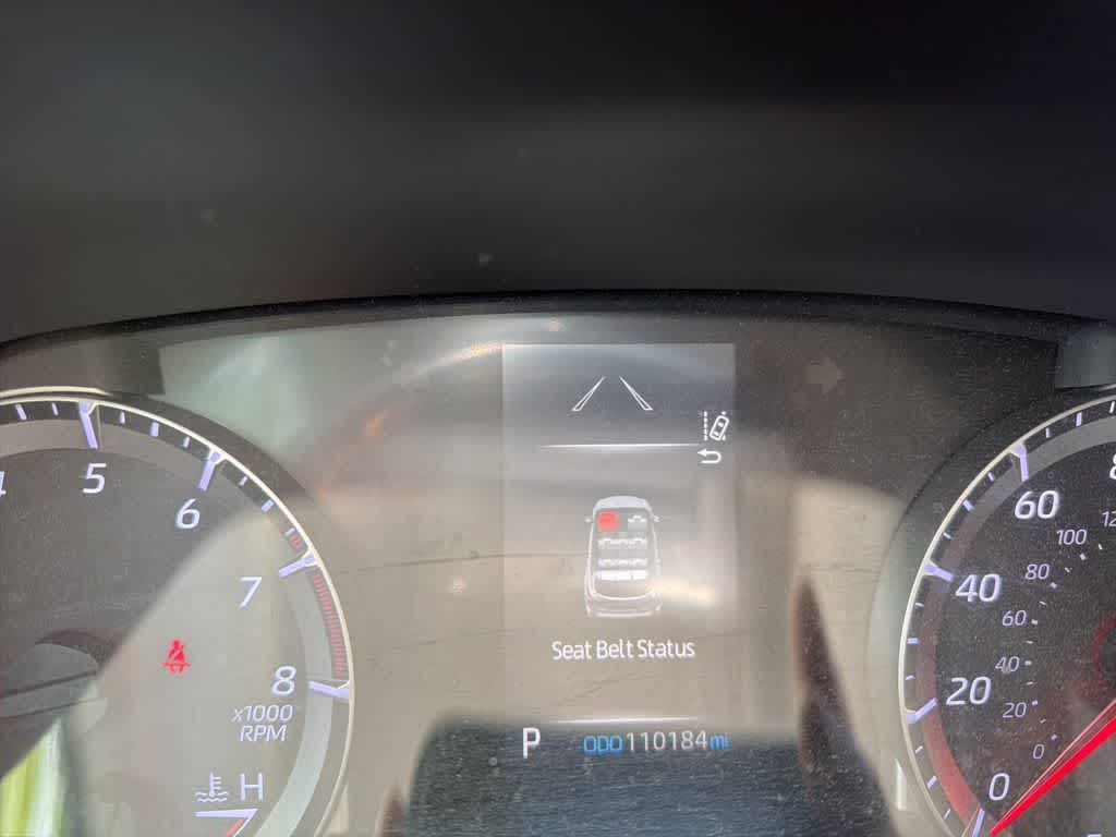 Thumbnail: 2021 Toyota Highlander - 10