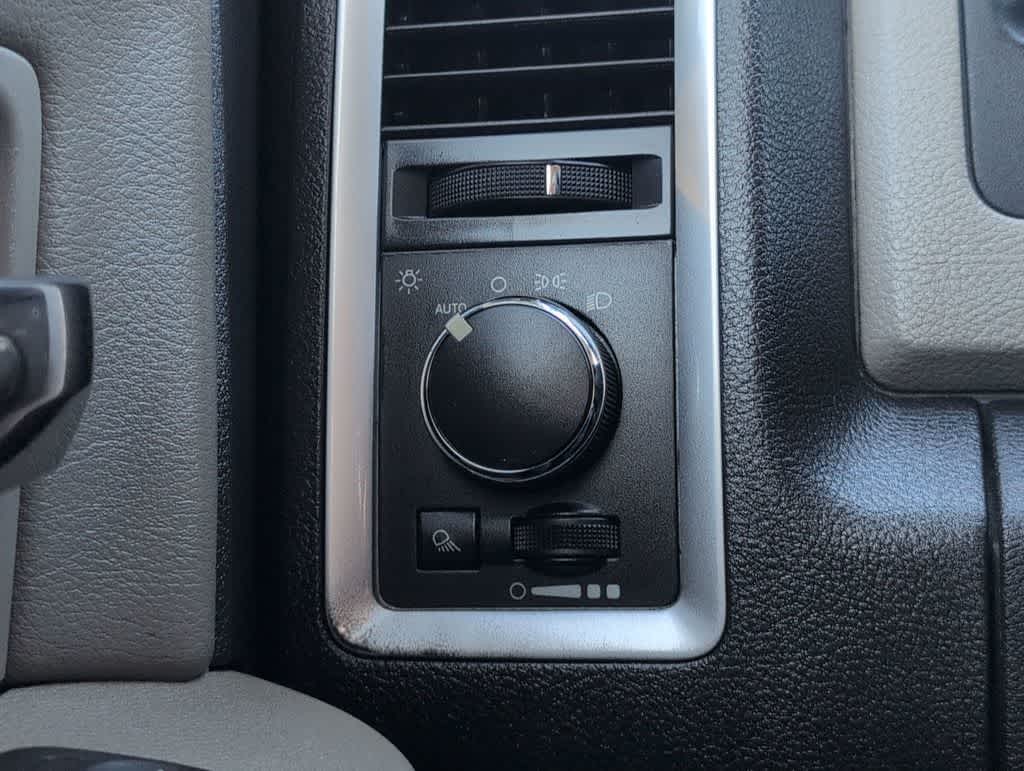 Thumbnail: 2011 RAM 1500 - 26