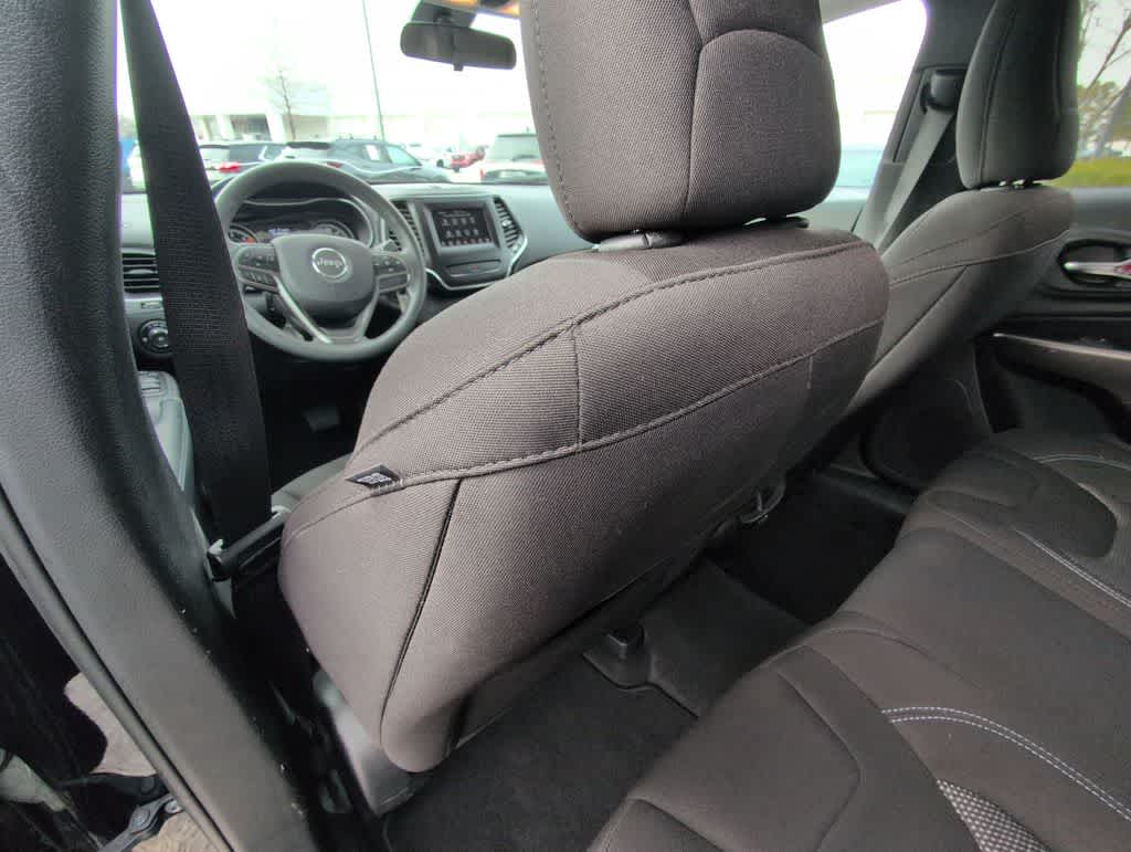 Thumbnail: 2019 Jeep Cherokee - 19