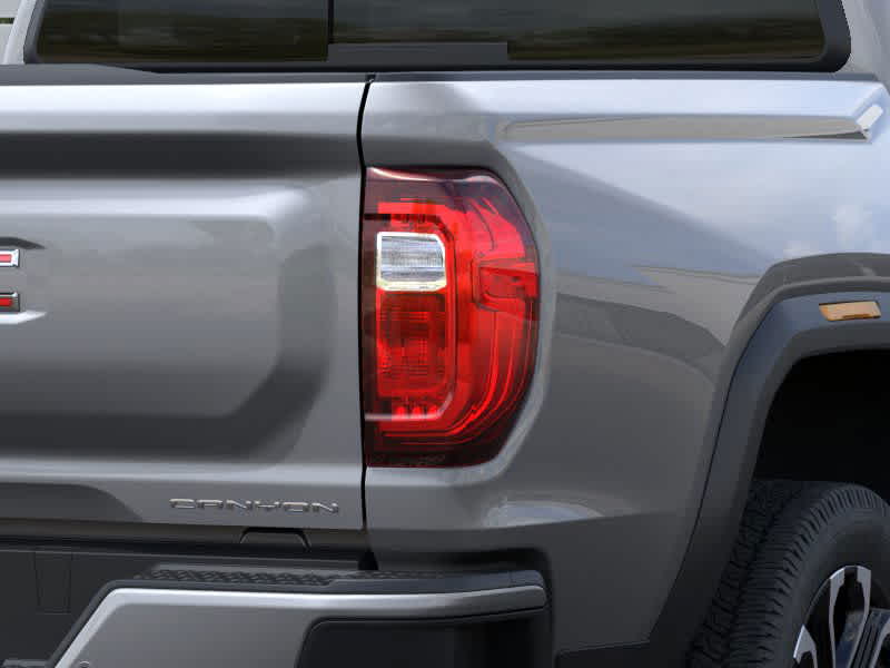 2024 GMC Canyon Denali 11