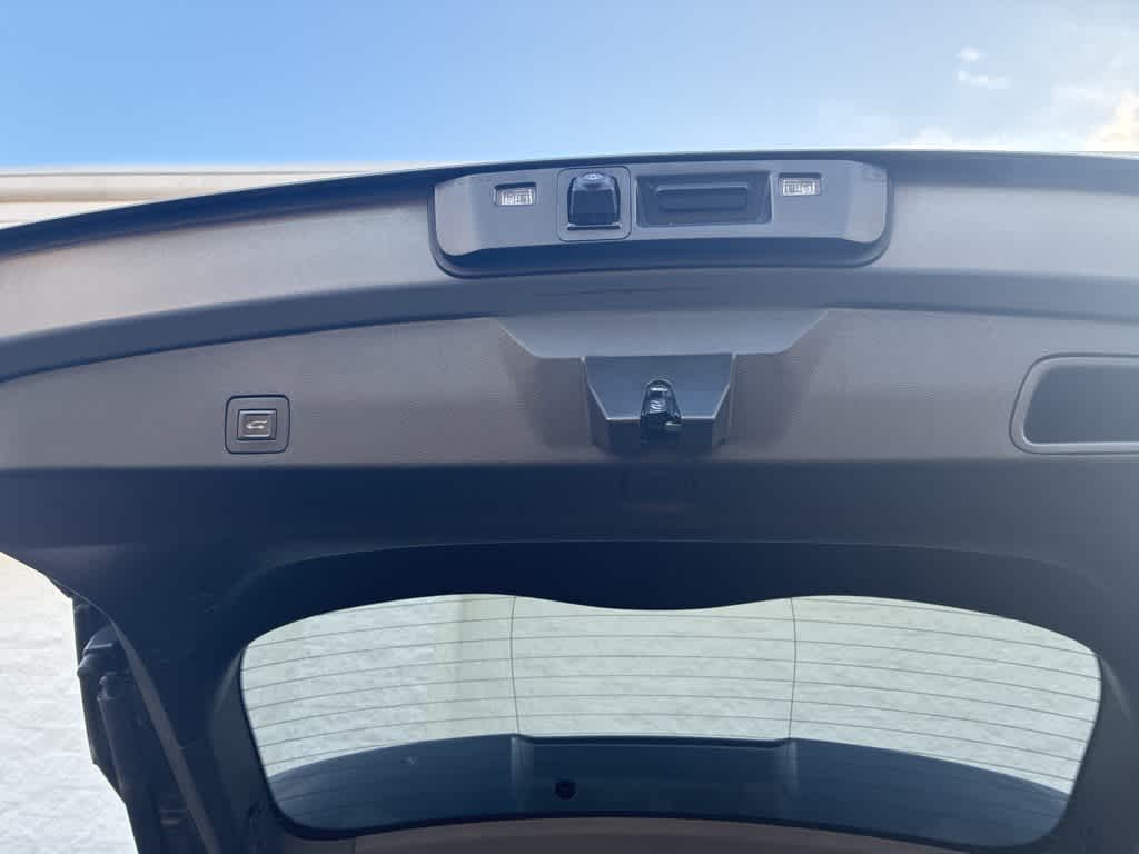 Thumbnail: 2022 Buick Encore GX - 14