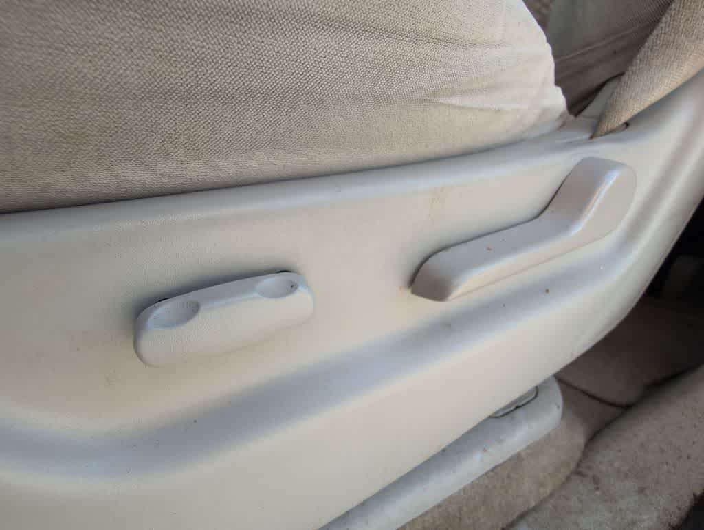 Thumbnail: 2007 Chevrolet Avalanche 1500 - 17