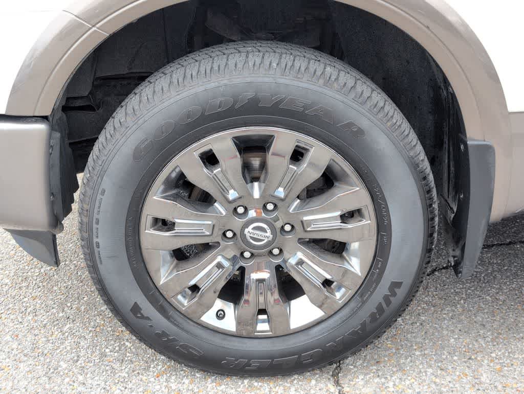 Thumbnail: 2017 Nissan Titan - 14