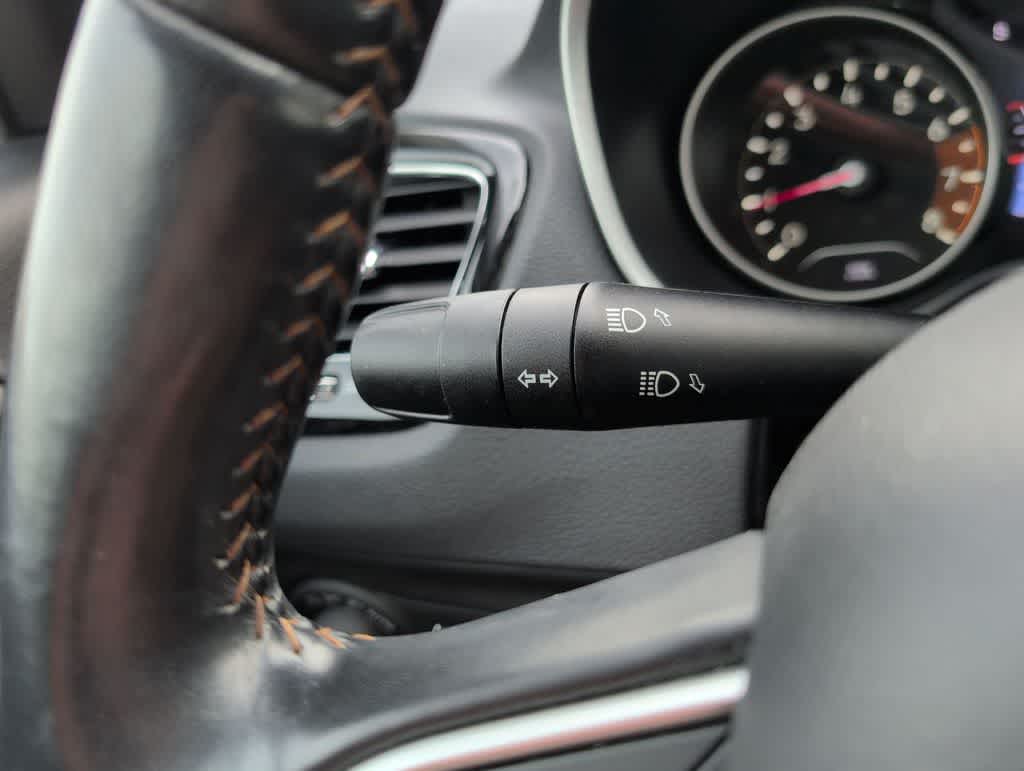 Thumbnail: 2020 Jeep Compass - 28