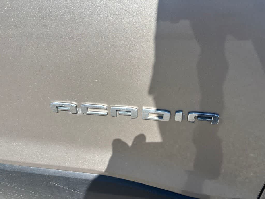 Thumbnail: 2023 GMC Acadia - 14