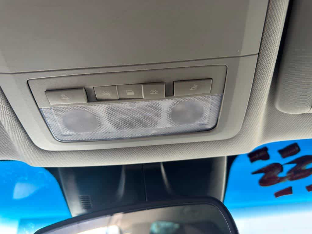 Thumbnail: 2015 Chevrolet Cruze - 34